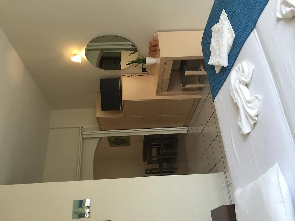 Oleander Apartment Platanias