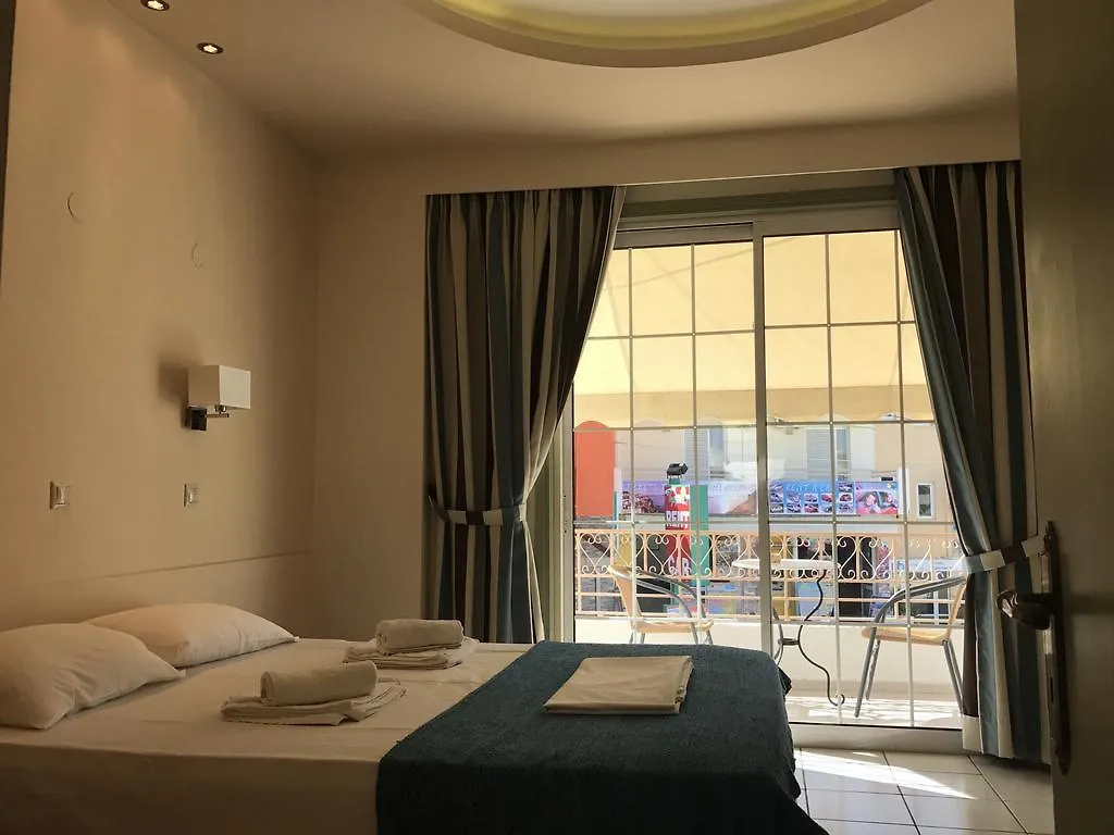 Oleander Apartment Platanias