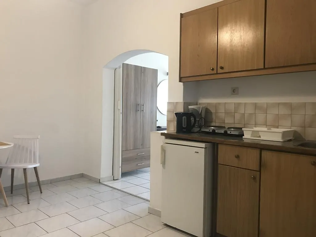 Oleander Apartment Platanias