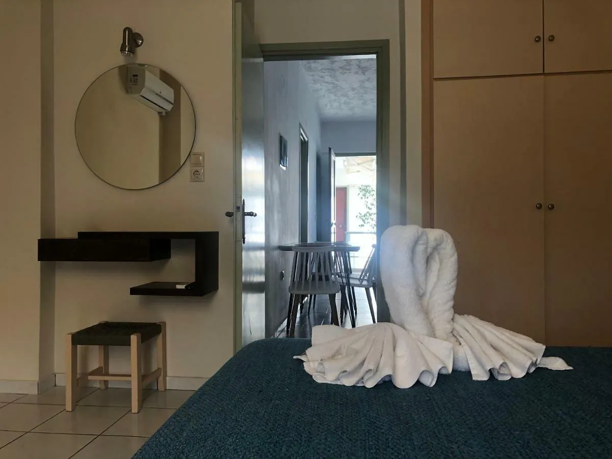 Oleander Apartment Platanias